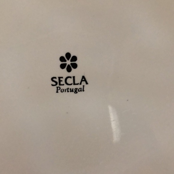 Vintage Soup Tureen - Picture 5 of 7